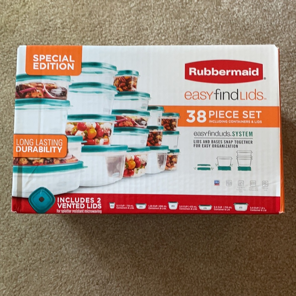 NEW NWT Rubbermaid Food Storage Container Set Teal